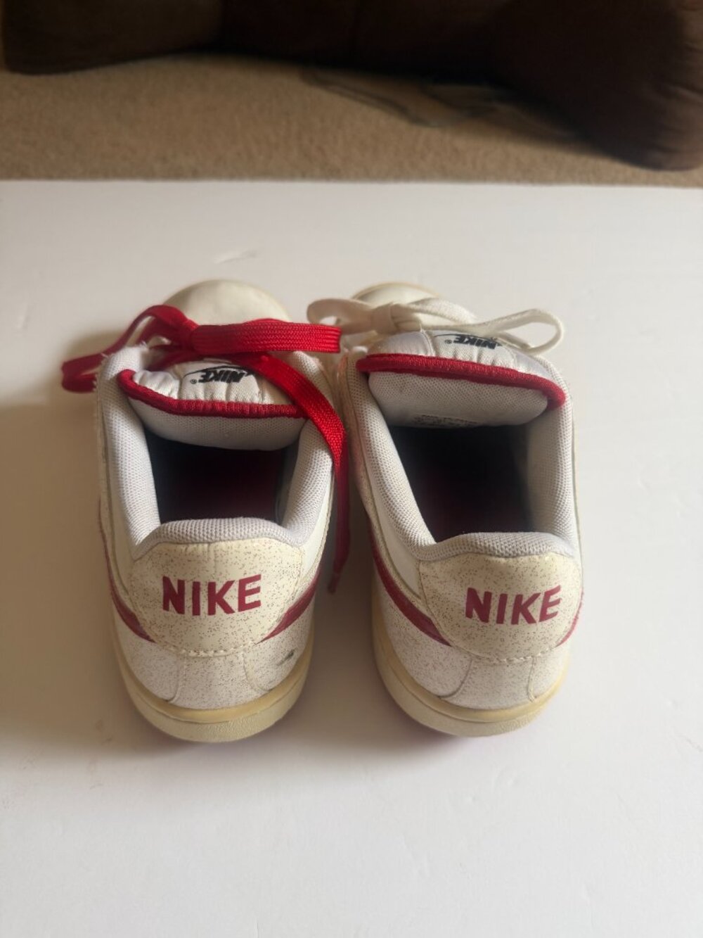 Nike - Picture 2 of 6